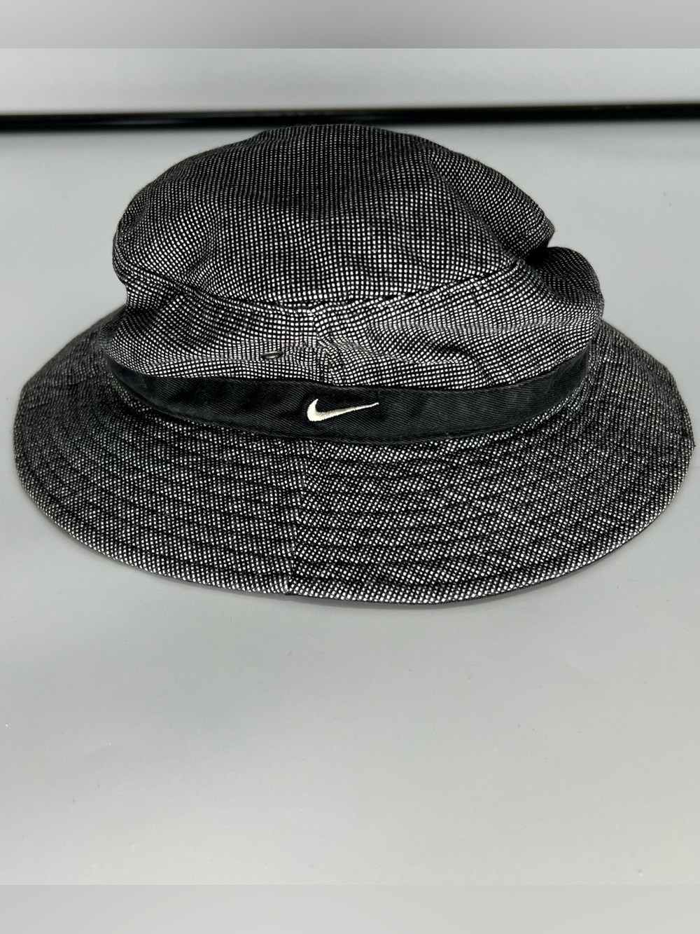Nike vintage men’s bucket hat